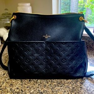 Louis Vuitton Empreinte Maida Hobo Black